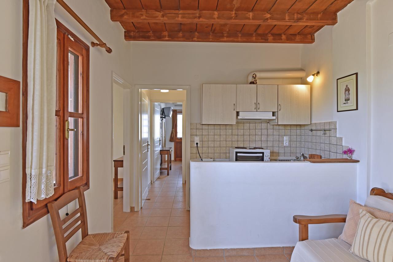 Hippocampus Studios Antiparos Town Exterior foto