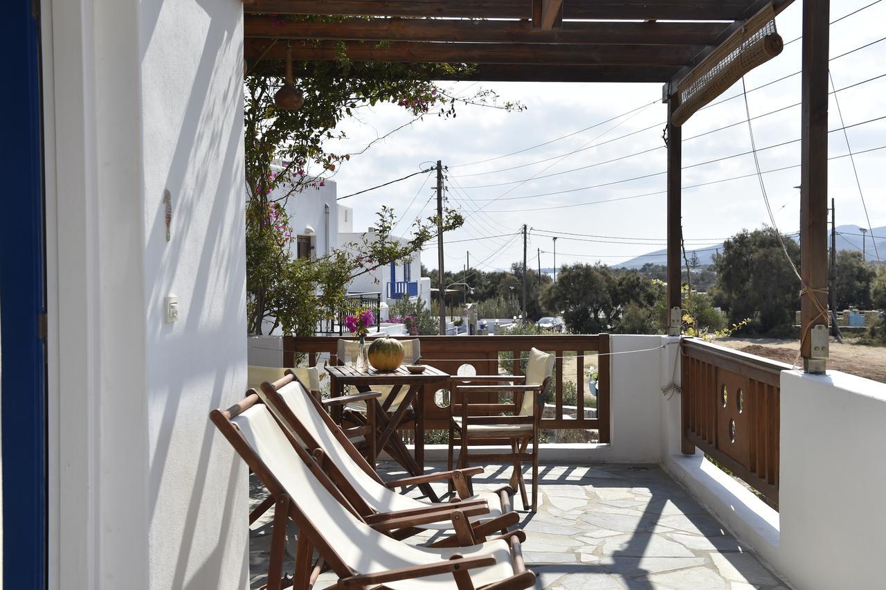 Hippocampus Studios Antiparos Town Exterior foto
